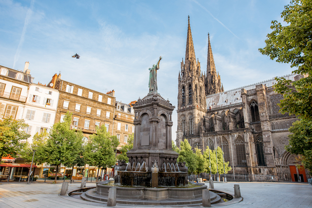Road trip a Clermont-Ferrand, Francia